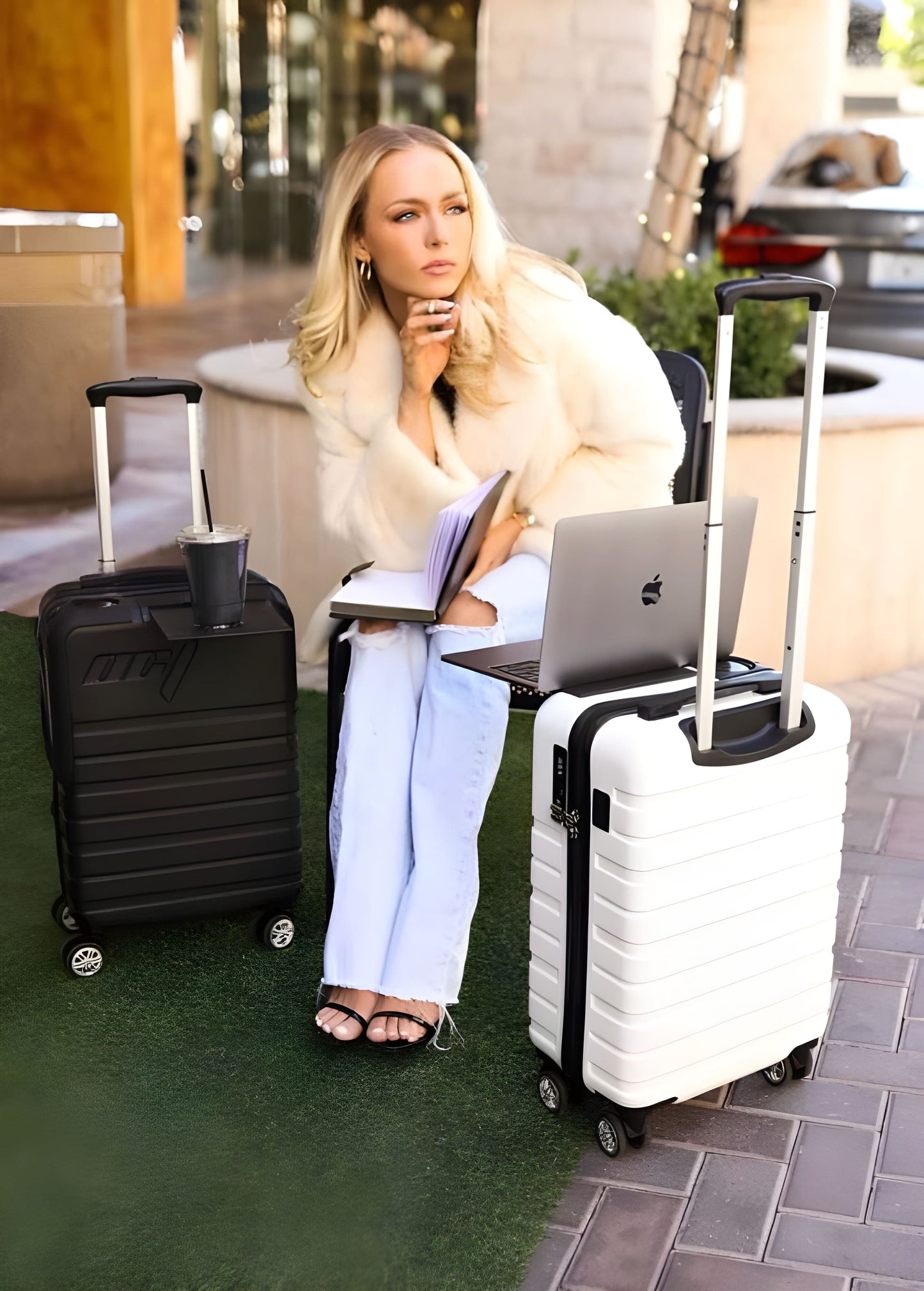 Omnia Cre8te Signature Carry On - White